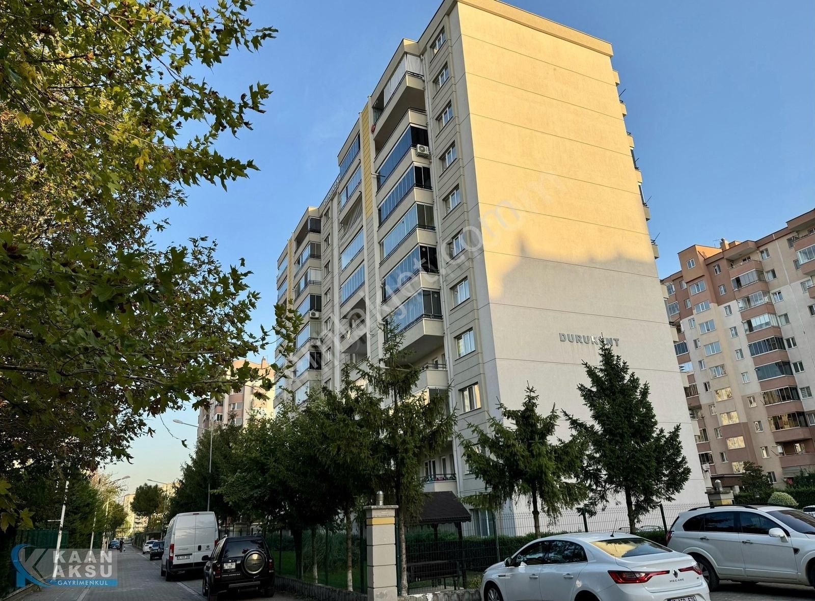Yüzüncüyıl'da 3+1 Emirkop Ve Metroya Çok Yakın Arakat 25.500₺