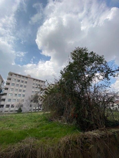 Çankaya Gop Turgutlu Sok.'da 3+1 Papazın Bağı Manzaralı Yapılı Bakımlı Boş Kiralık Daire