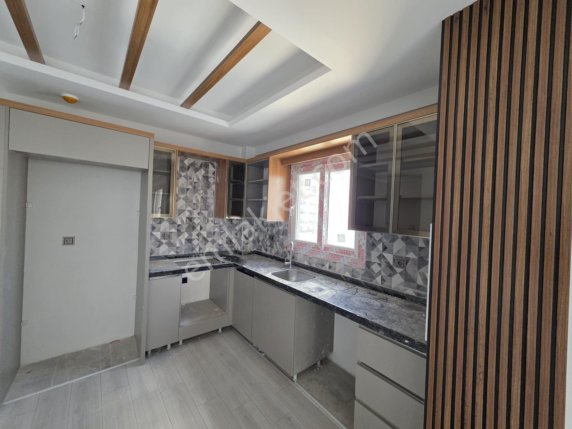 Karınca'dan Arpaçbahşiş'de Yeni Yapı,havuzlu,site İçi,2+1!