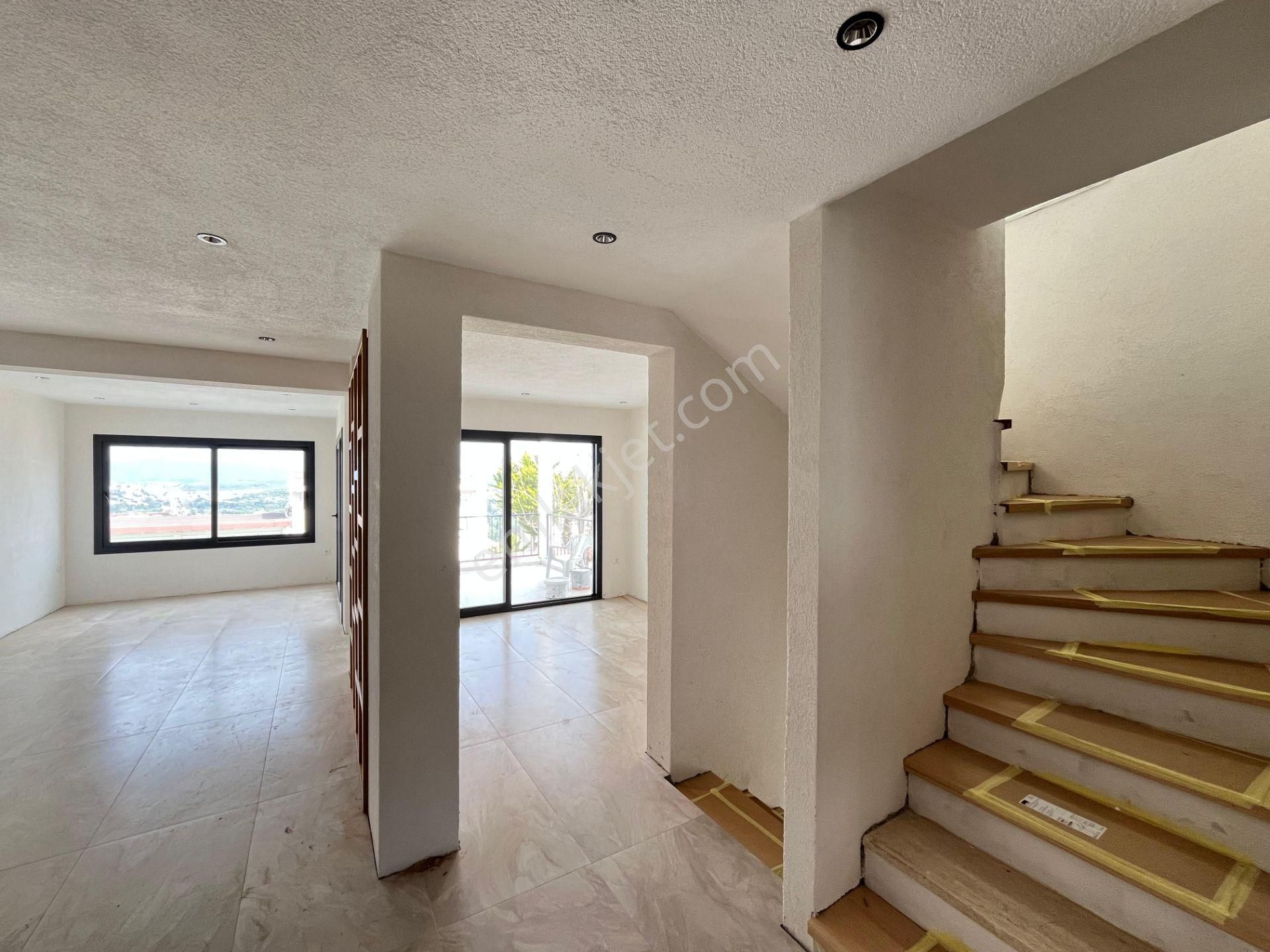 Bodrum Bitez'de Satılık Tam Müstakil Renove Edilmiş Villa - Görsel 23