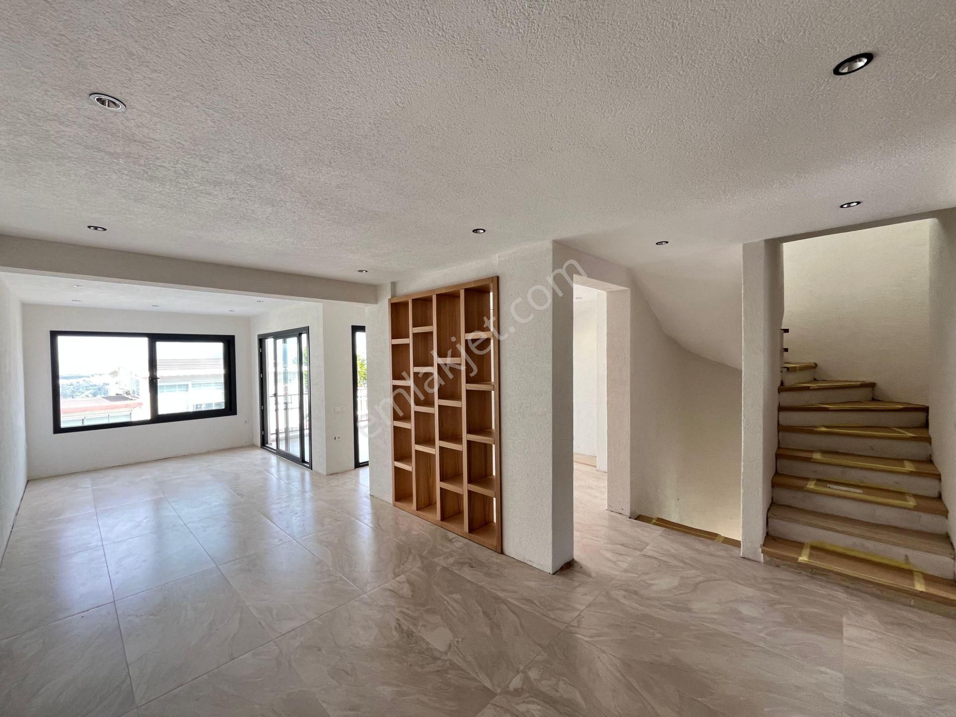 Bodrum Bitez'de Satılık Tam Müstakil Renove Edilmiş Villa - Görsel 13