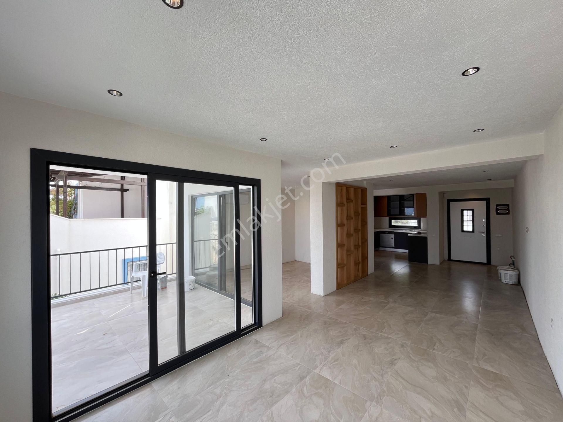 Bodrum Bitez'de Satılık Tam Müstakil Renove Edilmiş Villa - Görsel 15