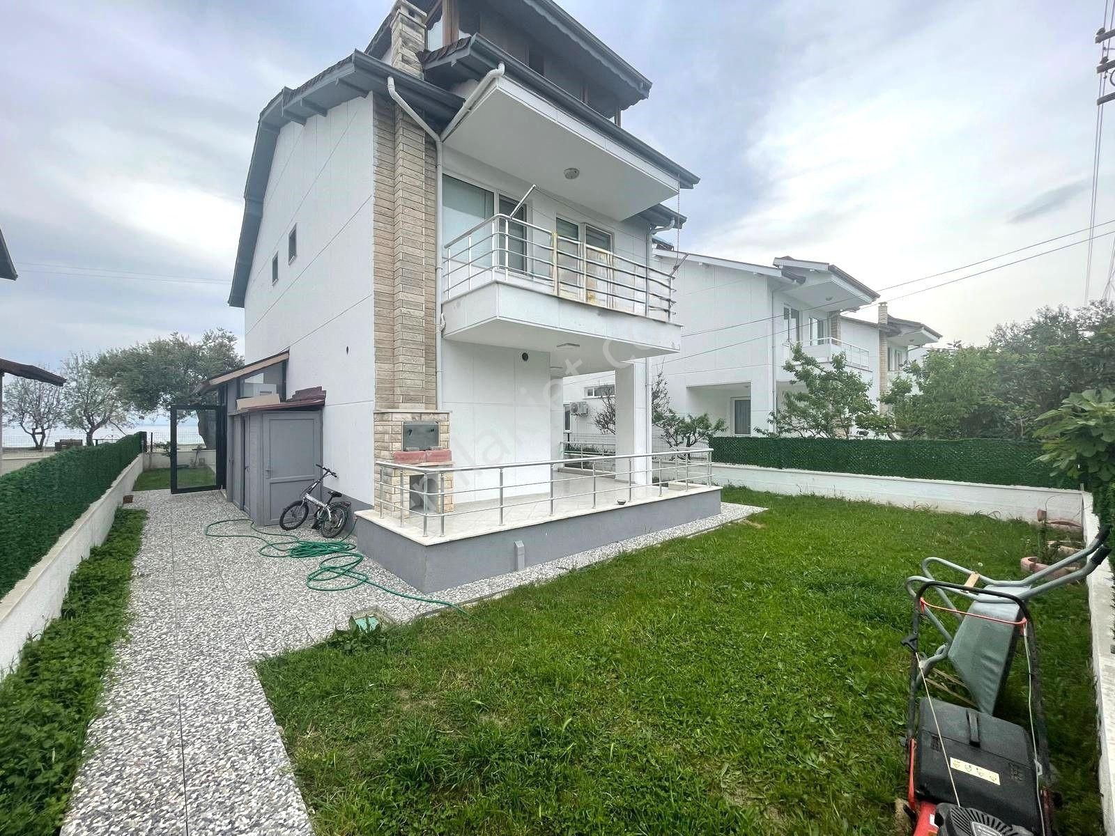 🌸🌸🌸 Yükselden Altınolukta Denize Sıfır Full Eşyalı 5+1 Villa🌸🌸🌸