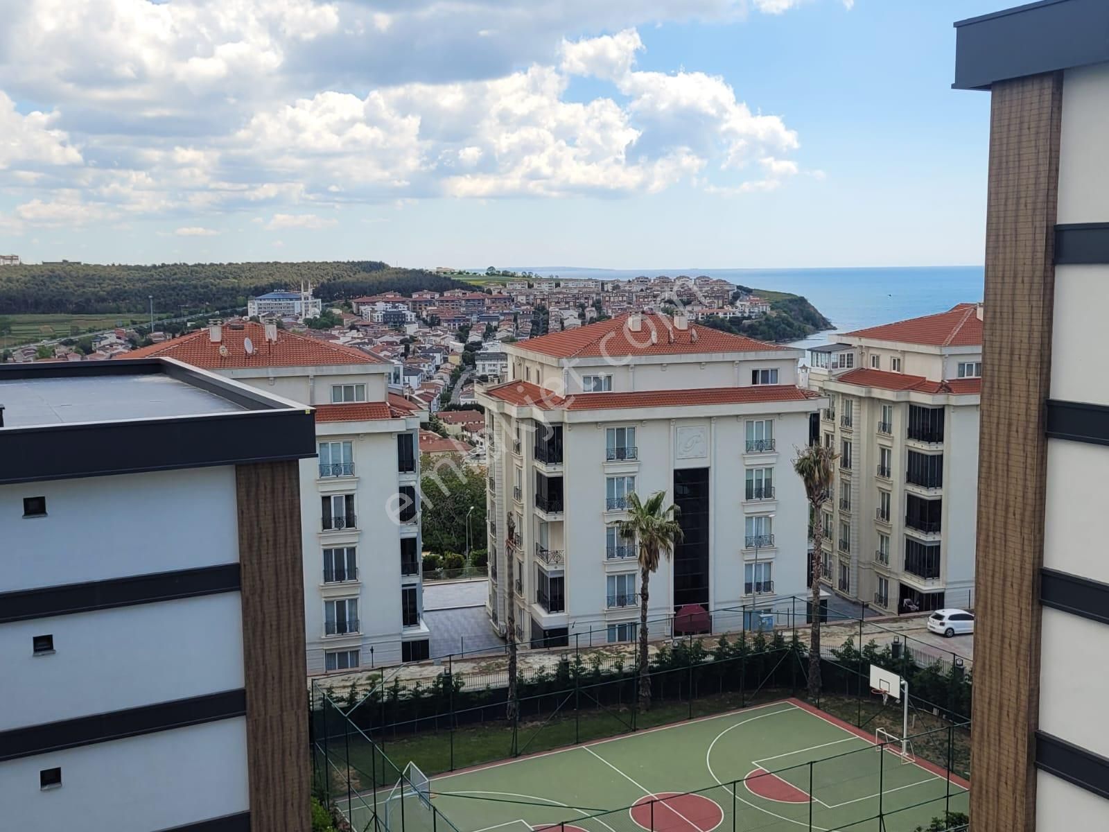 Delux'den Hürriyet Mah.'de Gülpark 59 Sitesinde Kiralık Lux 2+1