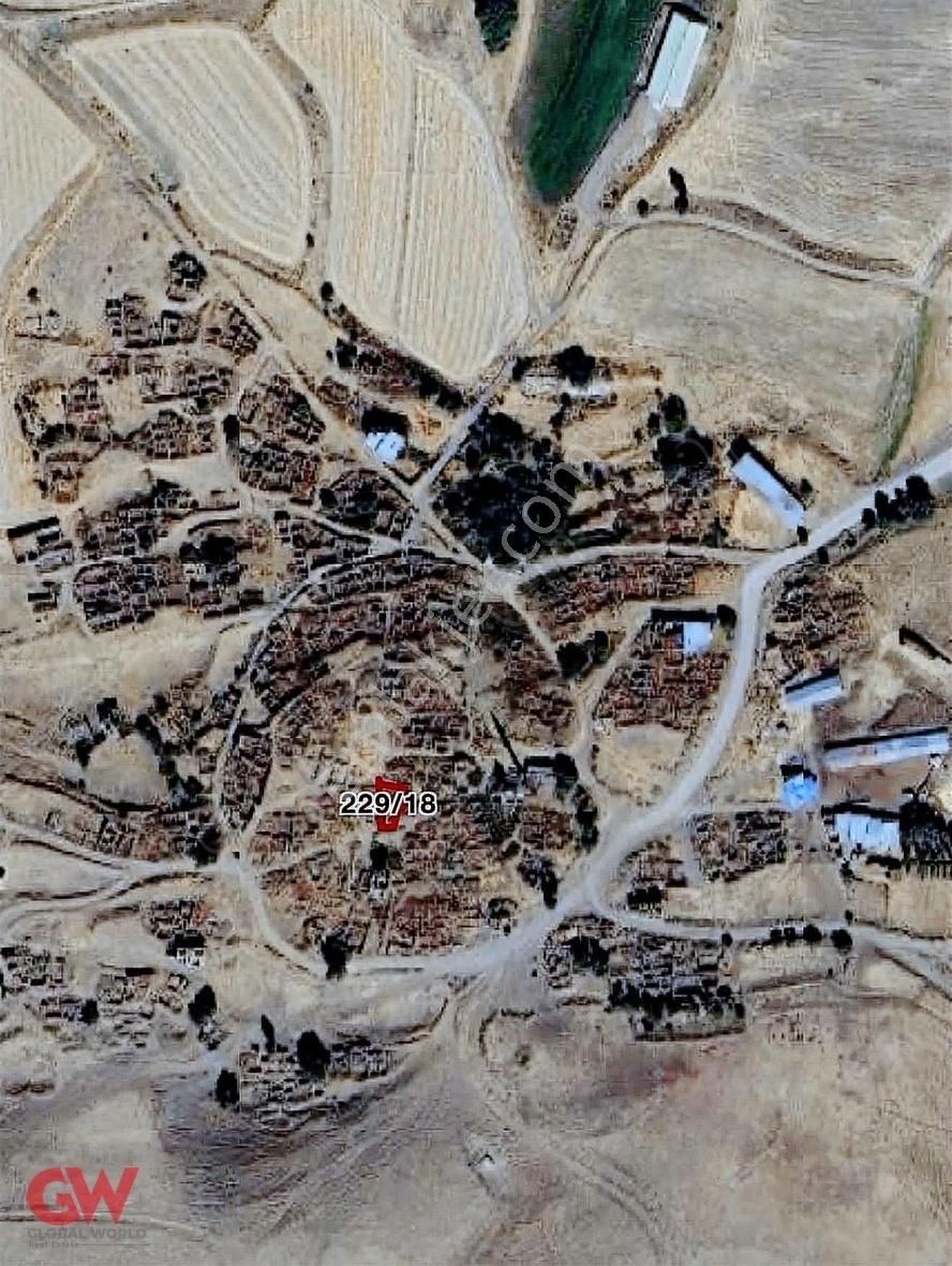 Erzurum Aziziye Atlıkonak Köyünde Satılık Arsa