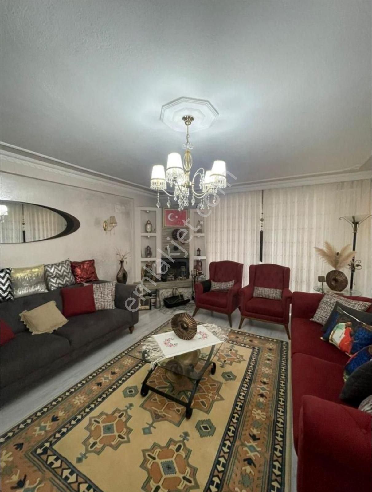 Marmaris Armutalan'da Full Eşyalı 3+1 Dubleks Kiralık Daire