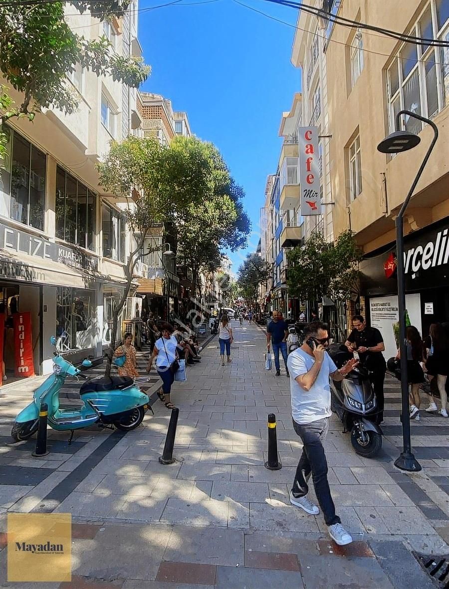 Mayadan Gyo'da İstiklal Caddesinde Devren Kiralık Dükkan