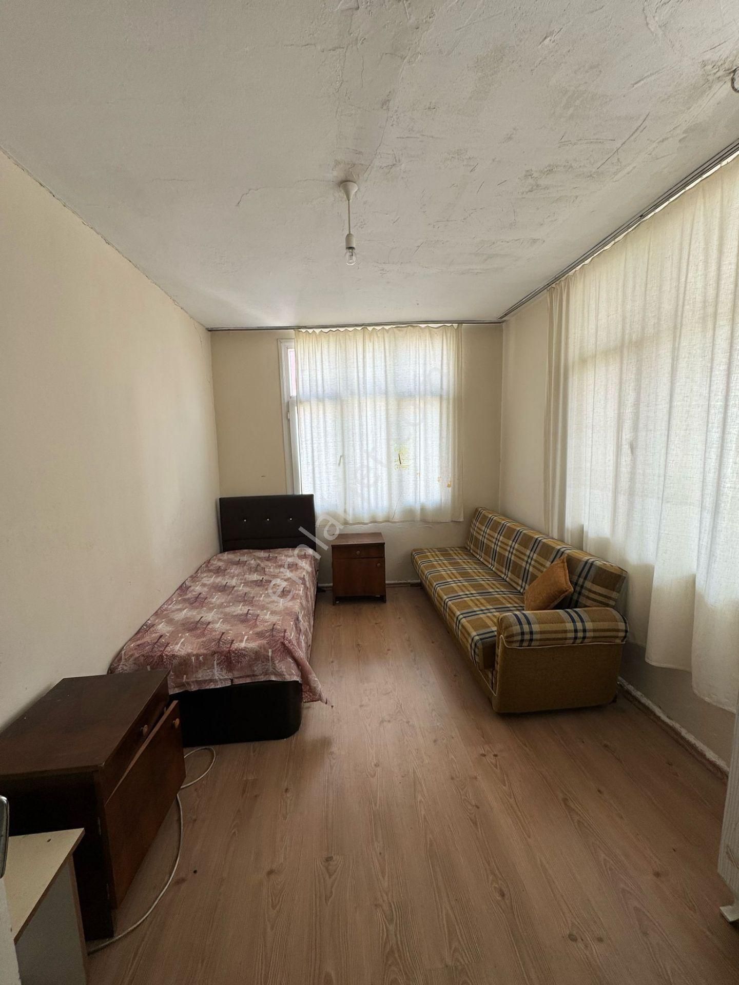Adana Seyhan İbo Osman Caddesin 2+1 Eşyalı Kiralık Daire !!! Açıklama Okuyalım!!