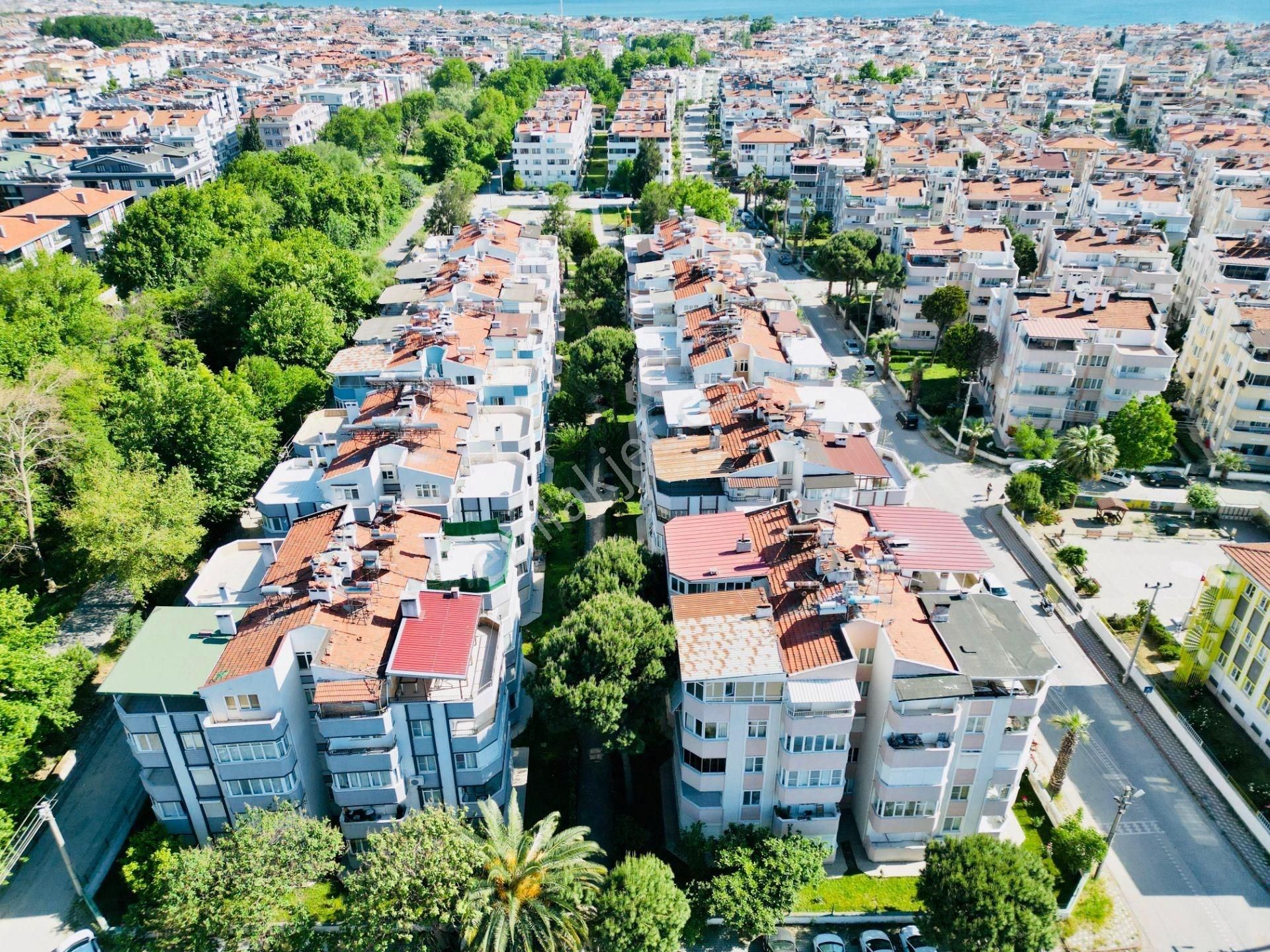 Yükselden Akçayda Ayrı Mutfak Bahçe Kullanımlı Ön Cephe 2+1daire