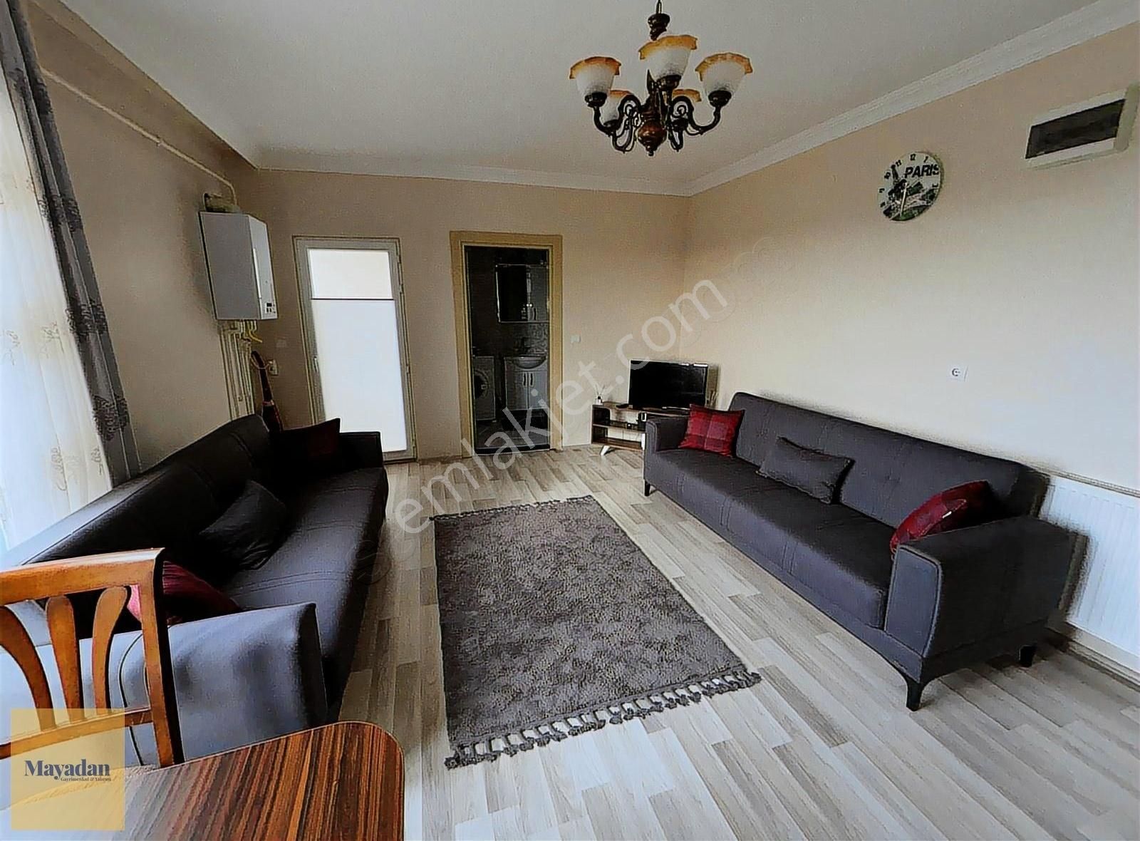 Mayadan İstasyon Mah. Eşyalı Kiralık 1+1 Daire