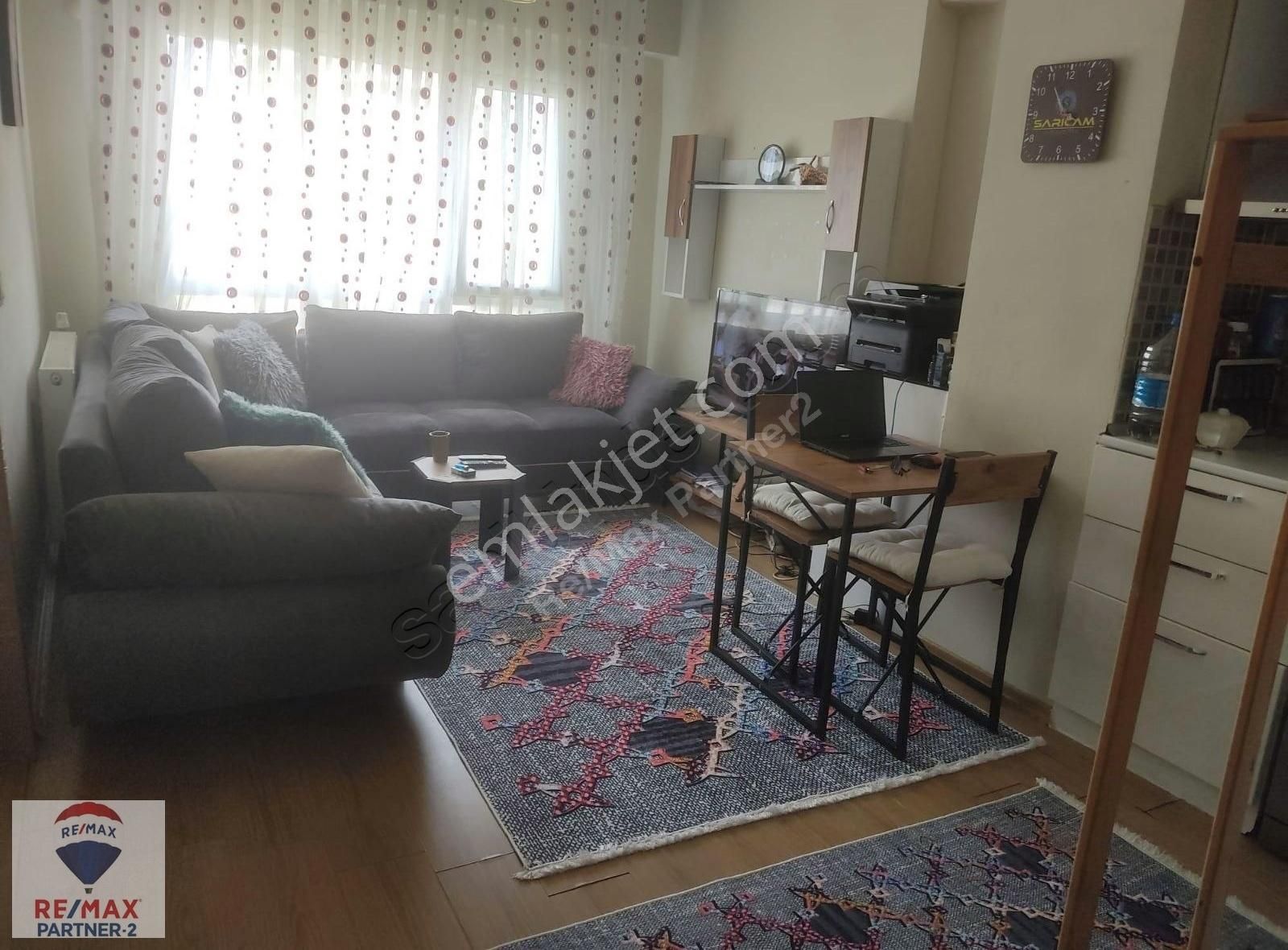 Bahçeşehir Maximoon'da 1+1 Full Eşyalı Satılık Fırsat Daire