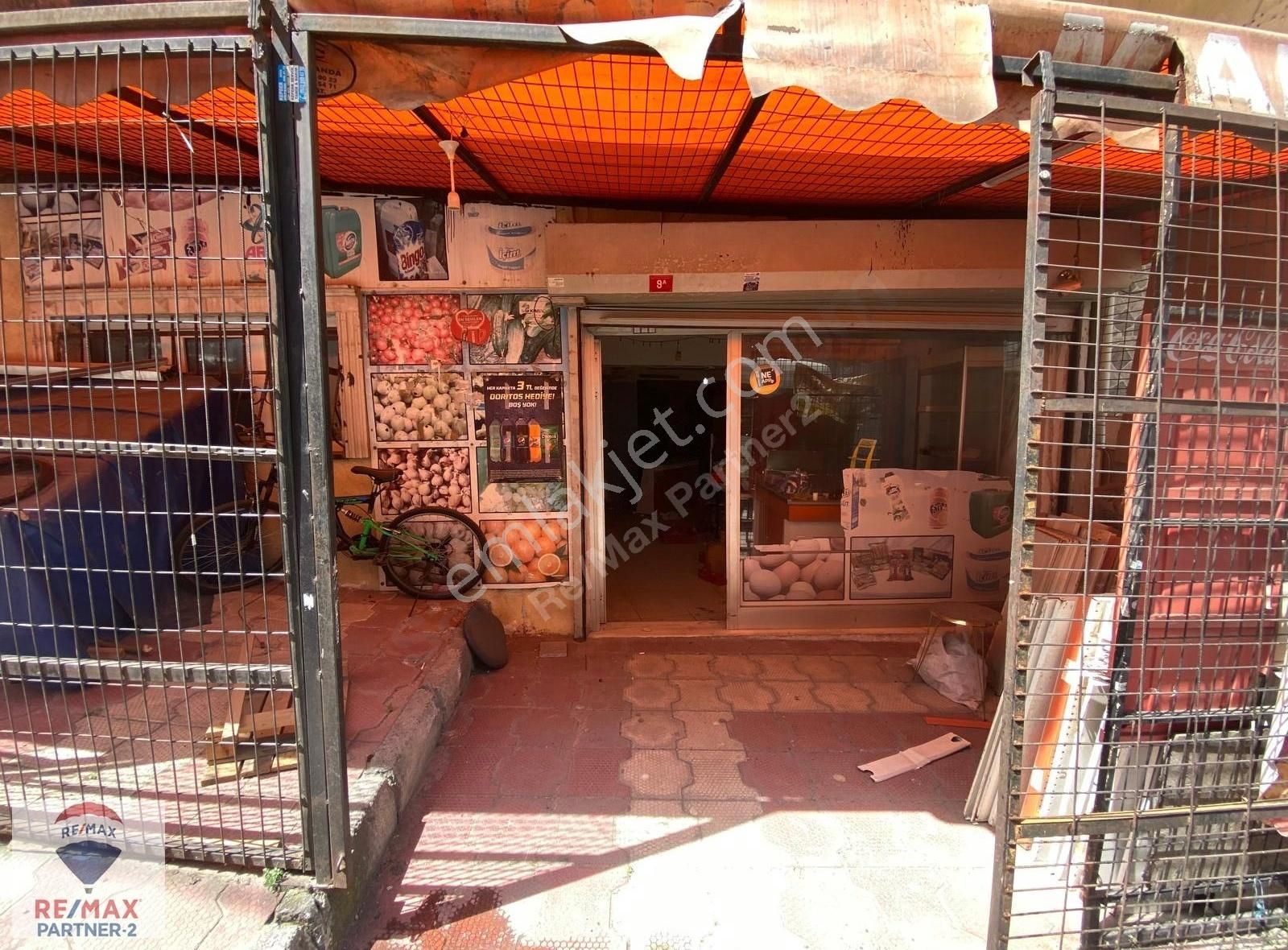 Arnavutköy Merkeze Çok Yakın Kiralık Dükkan