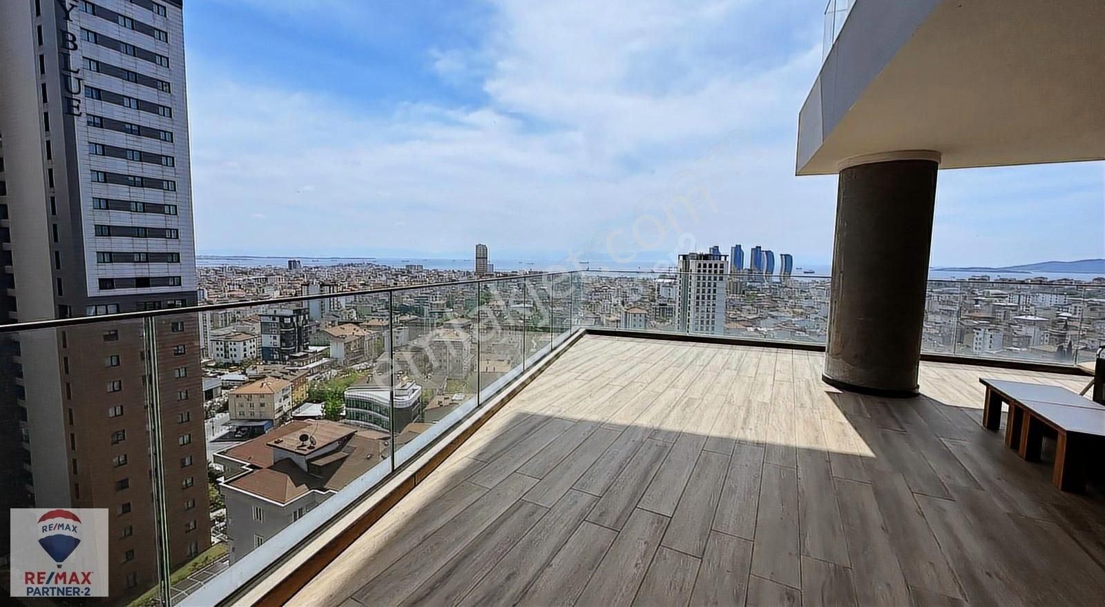 Dap Teras Kule Adalar Manzaralı Büyük Teraslı 3+1 Satılık Daire