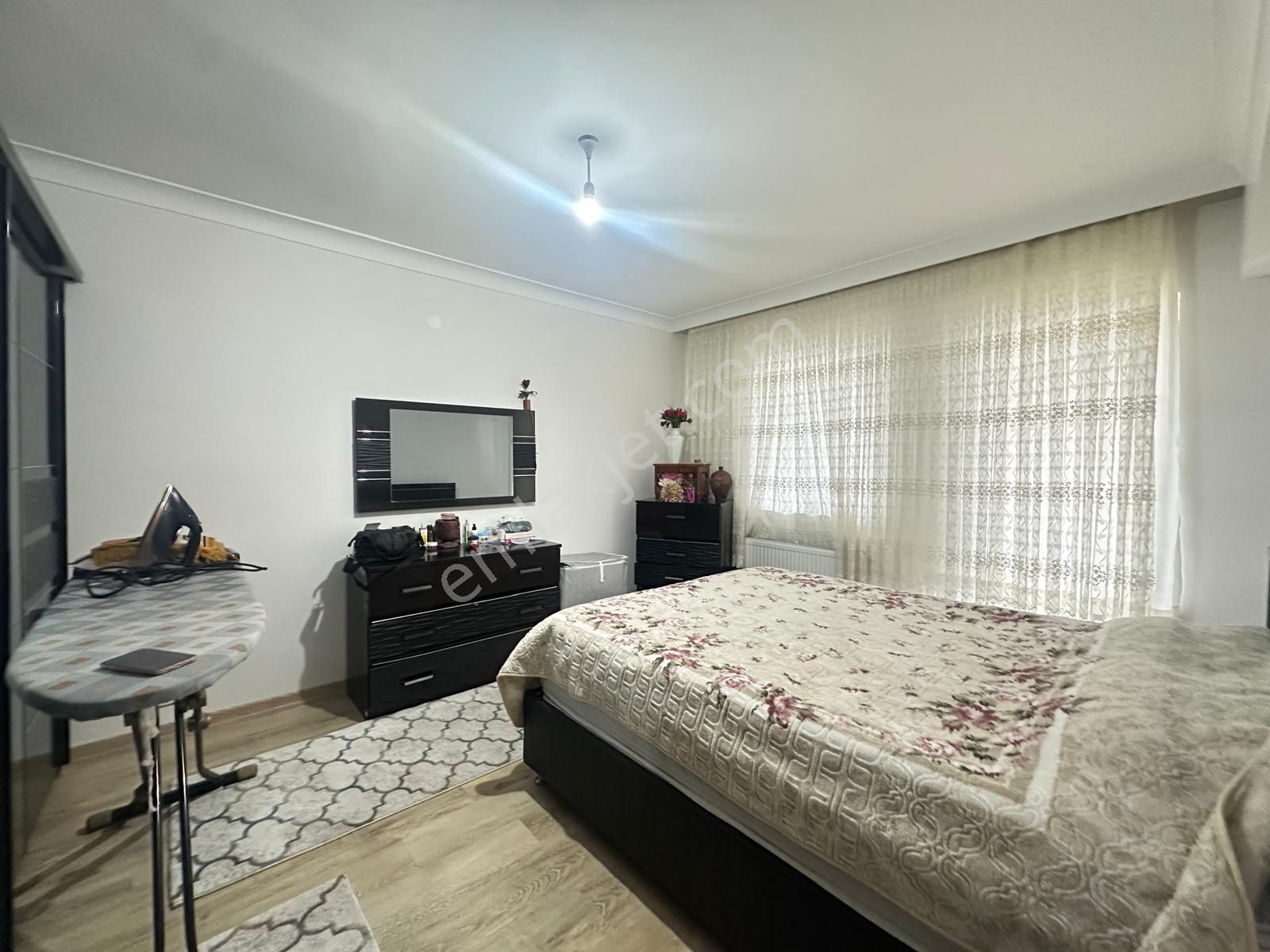 Engin Emlak'tan Pursaklar Saray Fatih Mah.de 4. Kat 4+1 Daire - Görsel 12