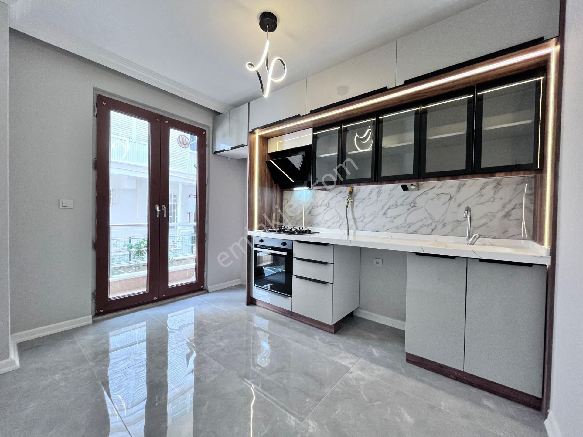 Parstan Altınkumda Denize 400mt Ultra Geniş Şık Tasarım 3+1 Daire