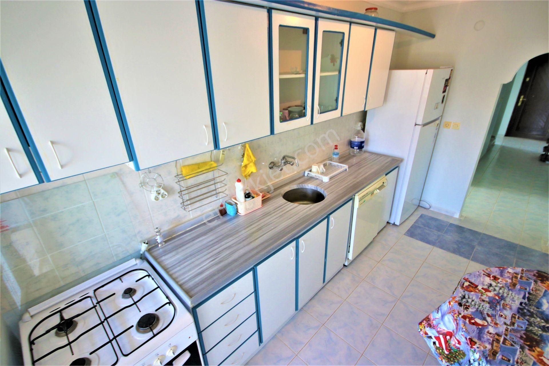 Zirve'den Akçayda Satılık Ön Cephe Full Kredili Ayrı Mutfak 265 M2 5+1 Dubleks