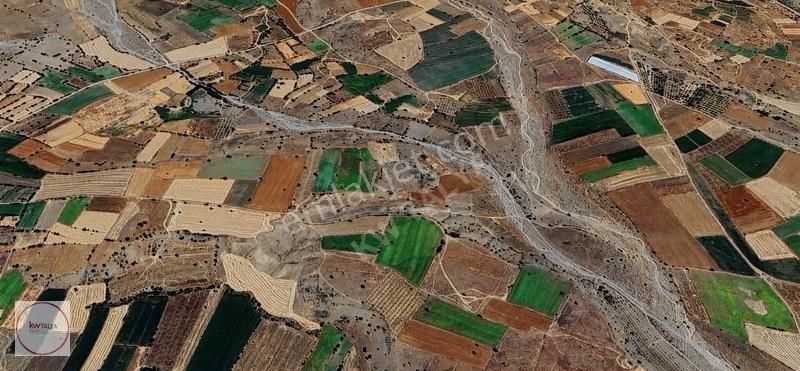 Burdur Karamanlı Kılçanda Yatırımlık Ve Tarıma Uygun 12.600 M²