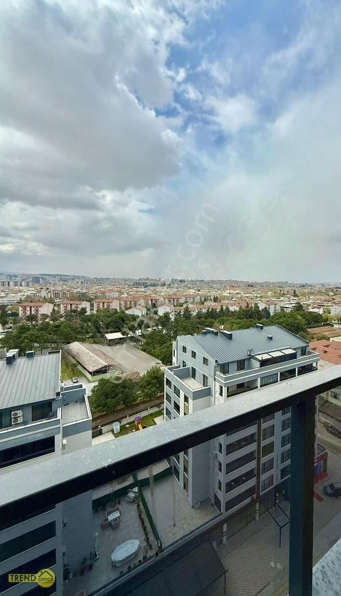 Downtown'da Manzaralı Arakat Sıfır 2+1 Lüks Daire