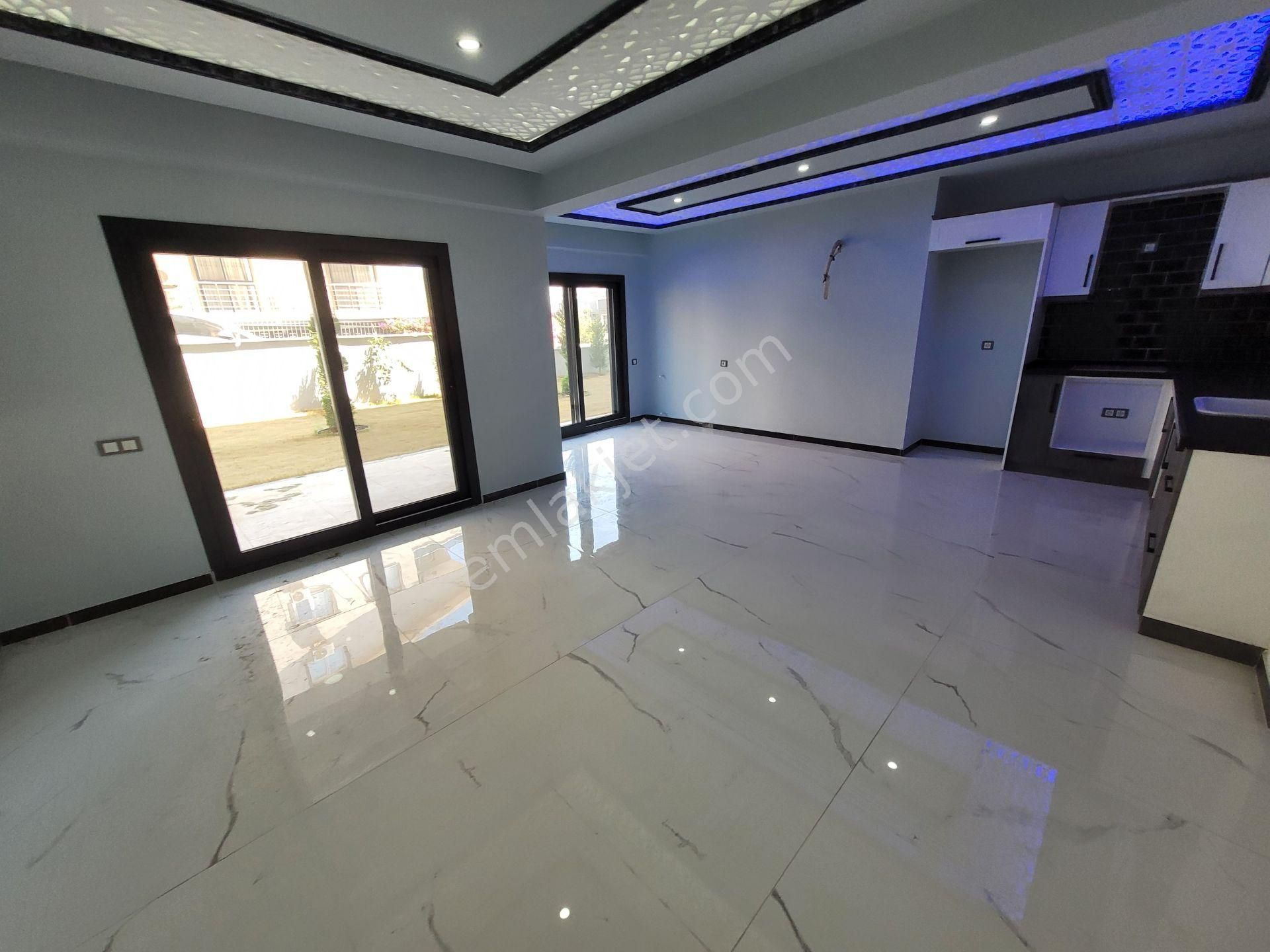 Didim Altınkumda Denize 150 Metre Havuzlu 2+1 Ve 3+1 Daireler - Görsel 18