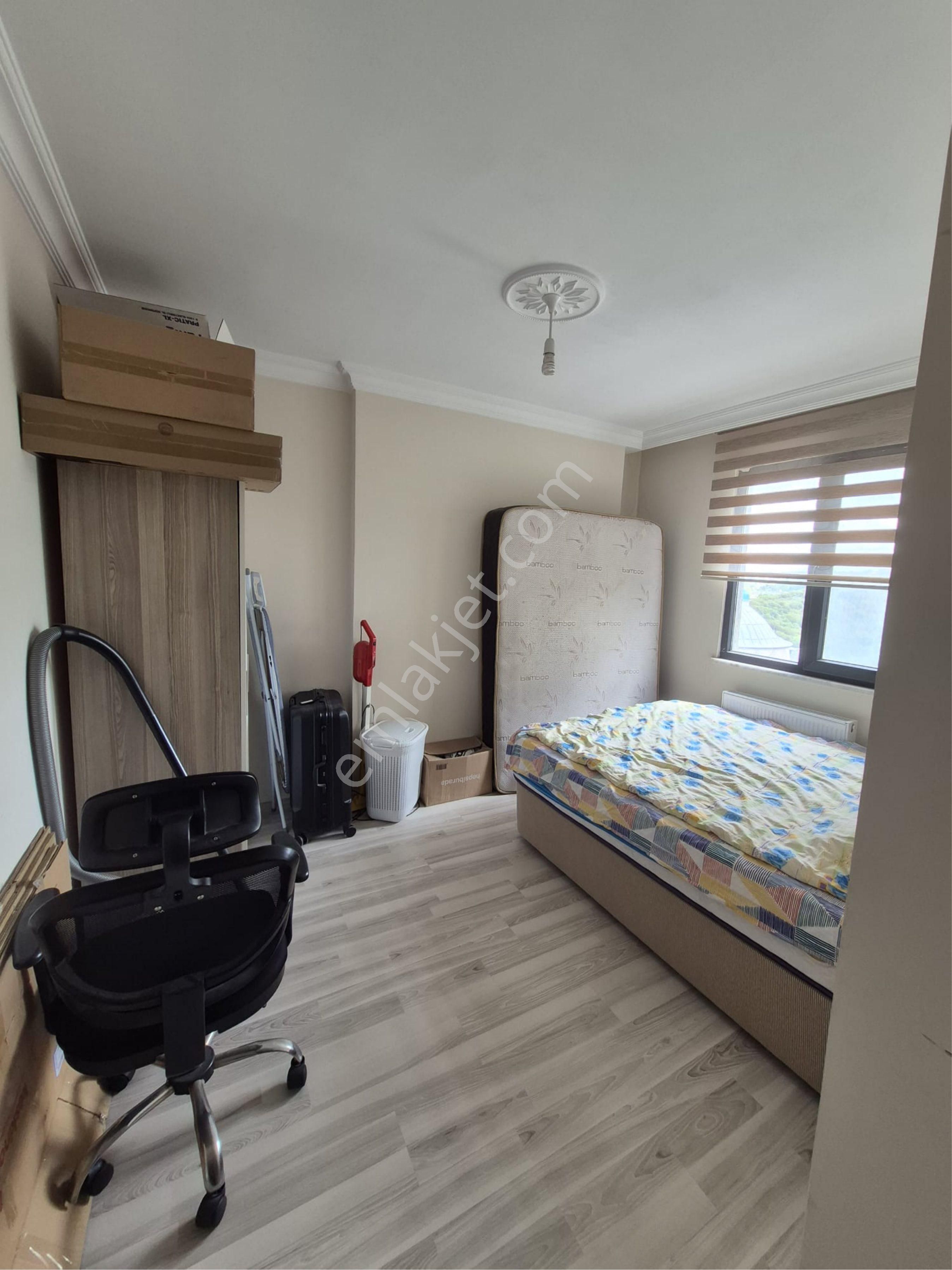 Esenyalı 2+1 Temiz Bakımlı Satılık Ev