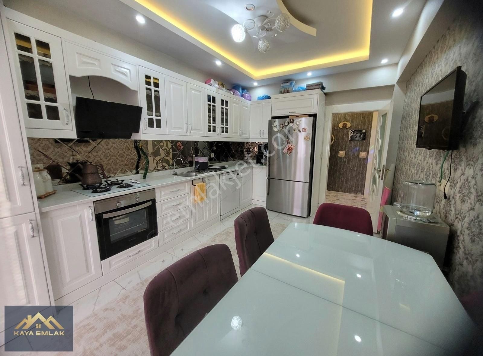 Bülbülzade"de Merkezi Konumda Ful Bakımlı 3+1 Daire