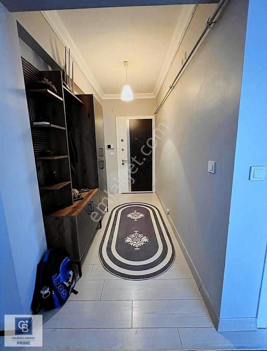Kartepe Ataevlerde Satılık 3+1 Site İçerisinde Ara Kat Daire