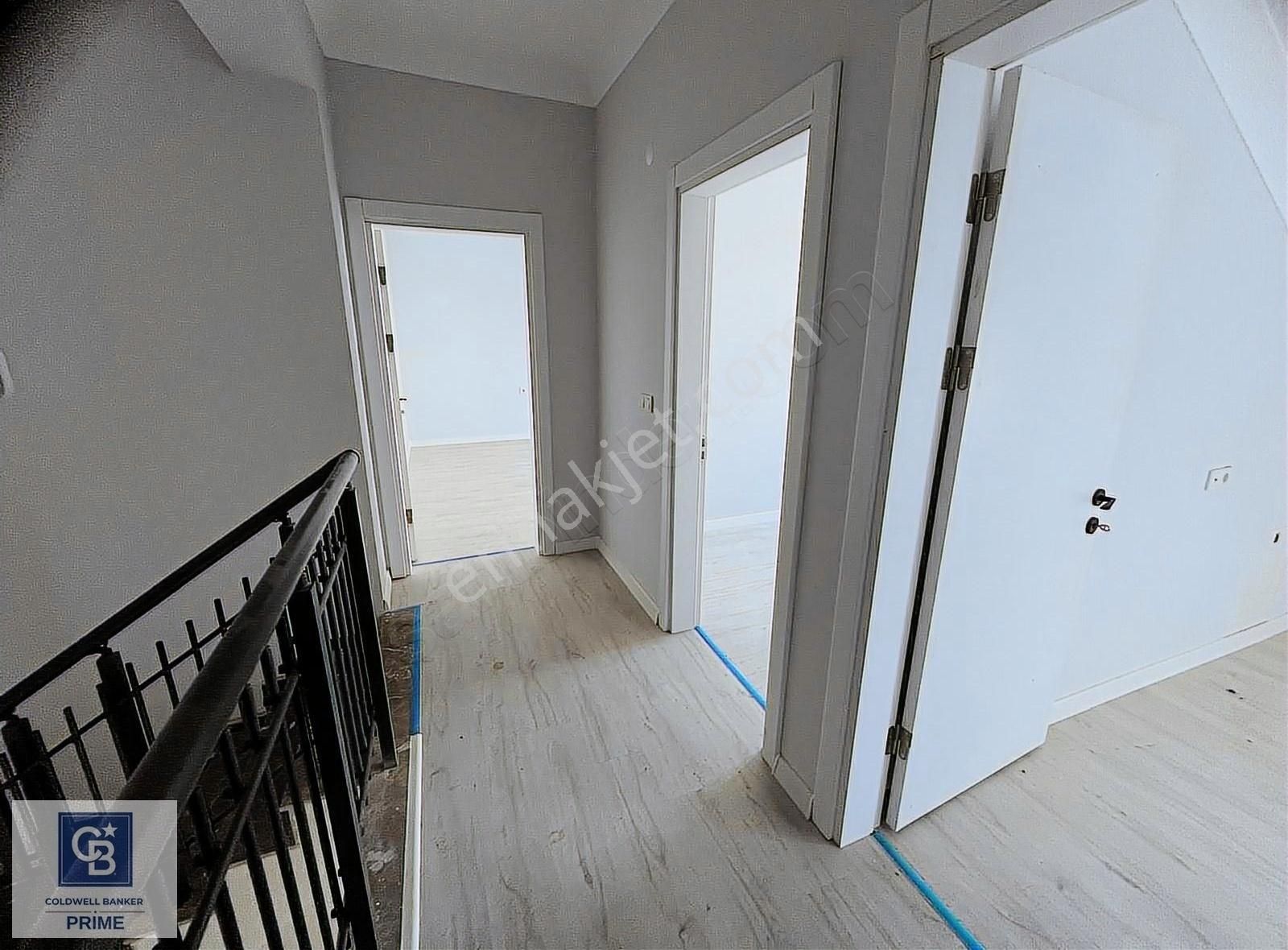 Kartepe Bağdat Caddesinde 4+1 Dubleks Satılık Daire
