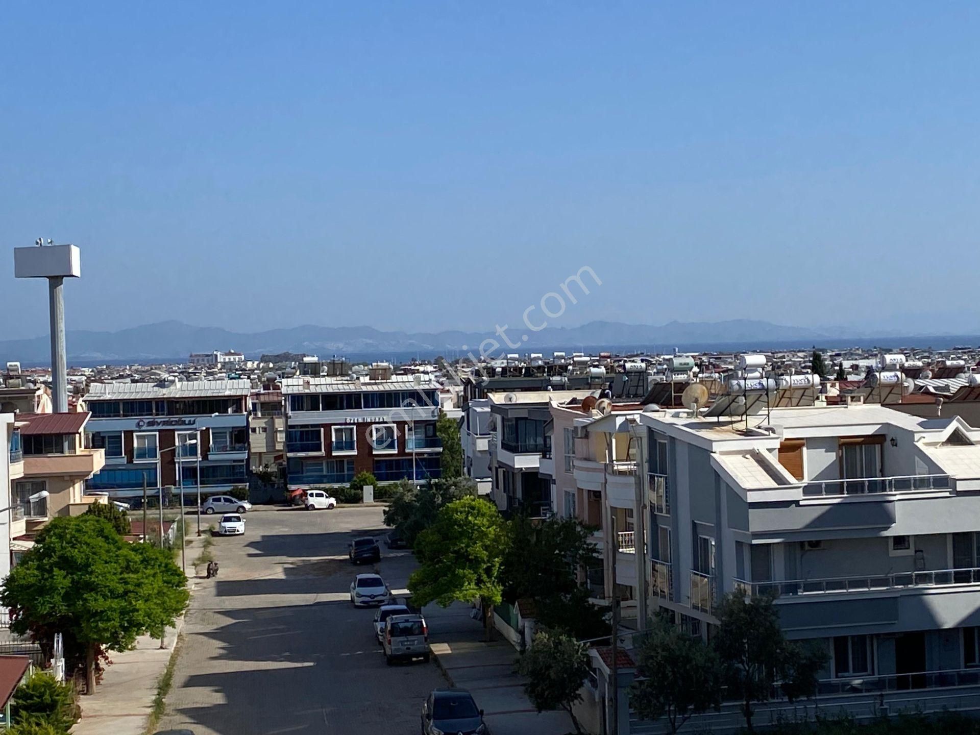 Didim Efelerde Merkezde Deniz Manzaralı Dükleks Daire
