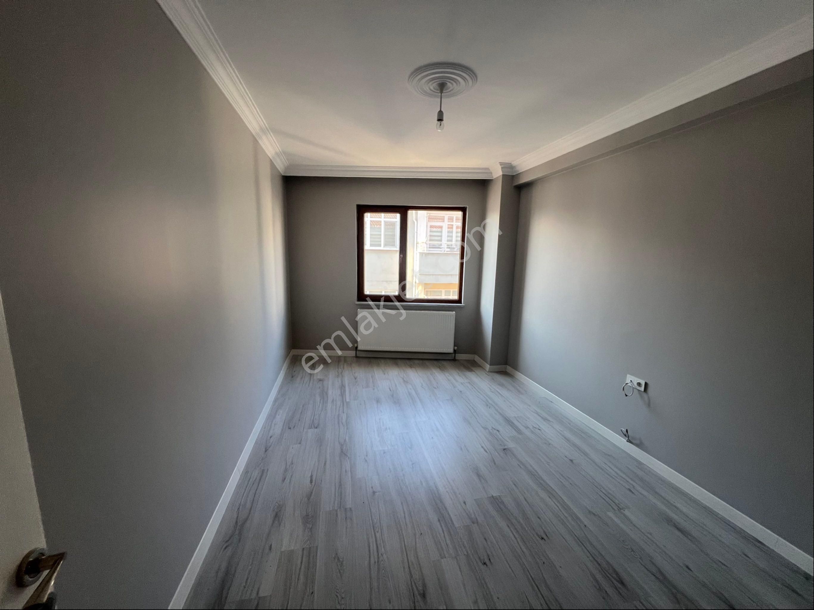 Tekirdağ Süleymanpaşa Çınarlı Mah Satılık 3+1 Dubleks Daire İskanlı