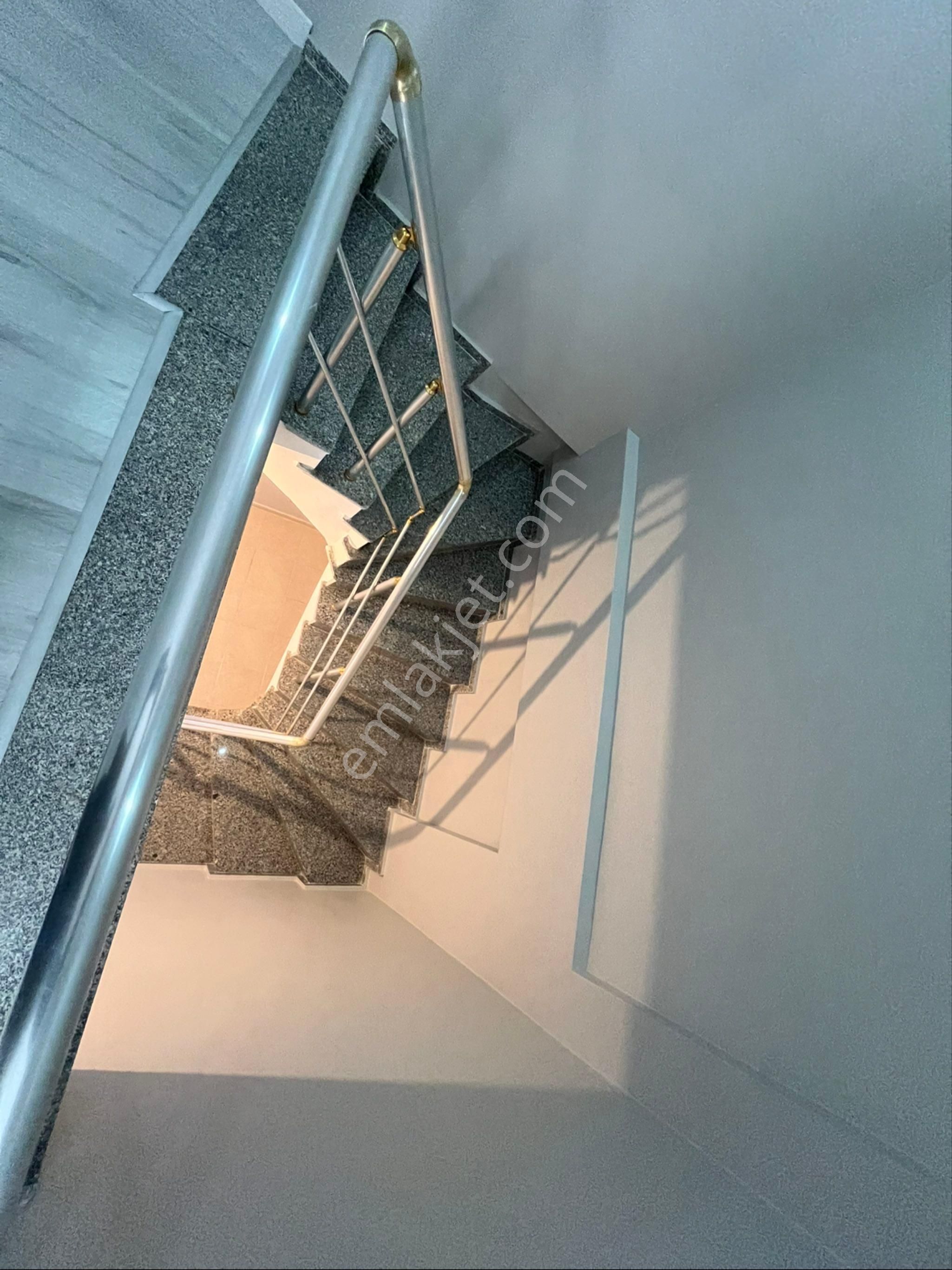 Ak Auto Gayrimenkul'dan Çınarlı Mah Satılık 3+1 Dubleks Daire İskanlı - Görsel 35