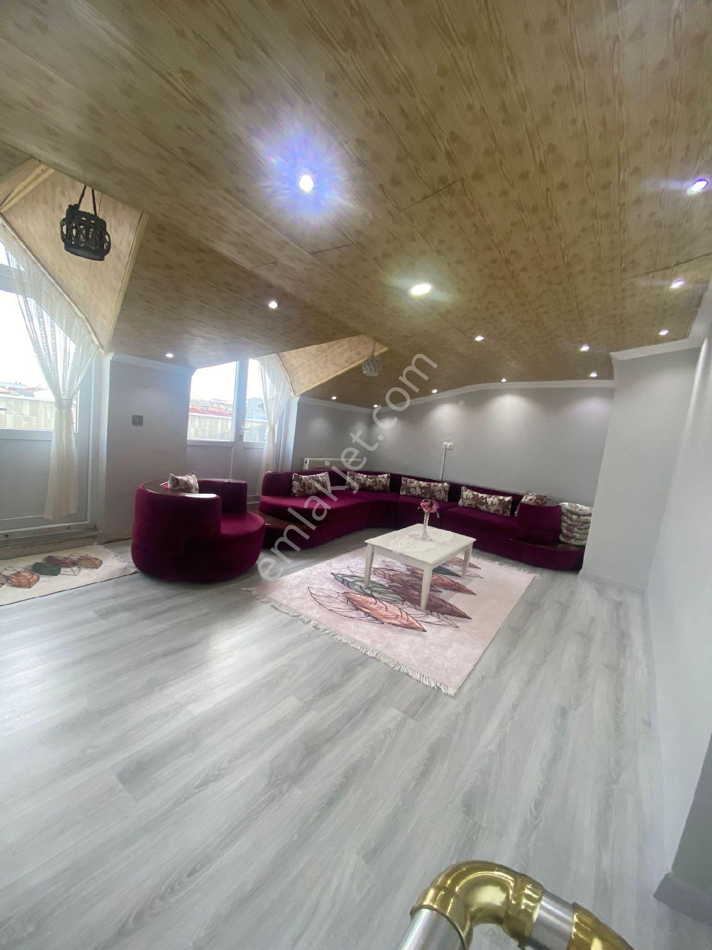 Gür House Gayrimenkul Tekirdağ Çınarlı Mahallesi'nde Deniz Manzaralı Dubleks Daire