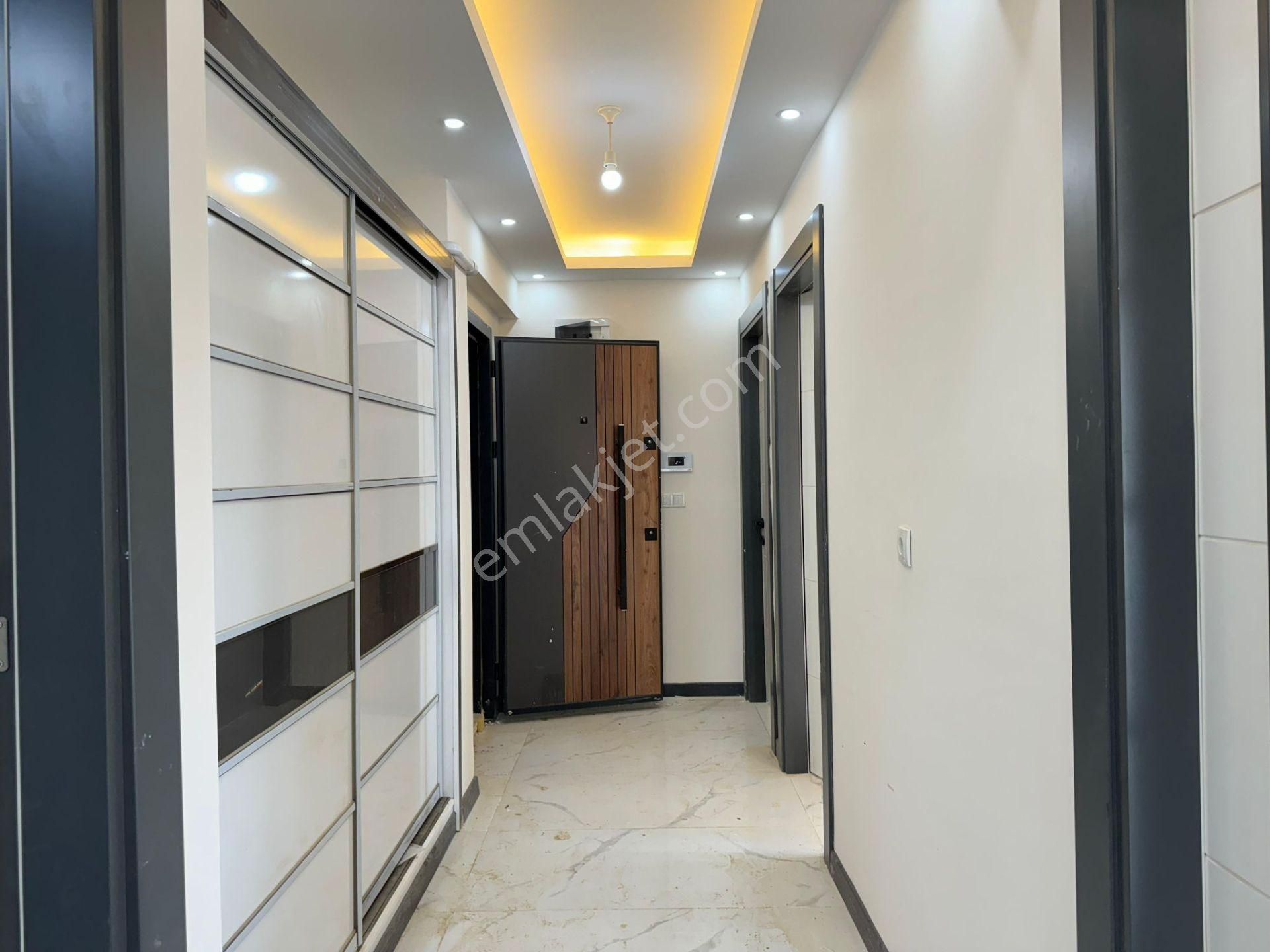 Acil Satılık 2+1 Hazvuzlu Site