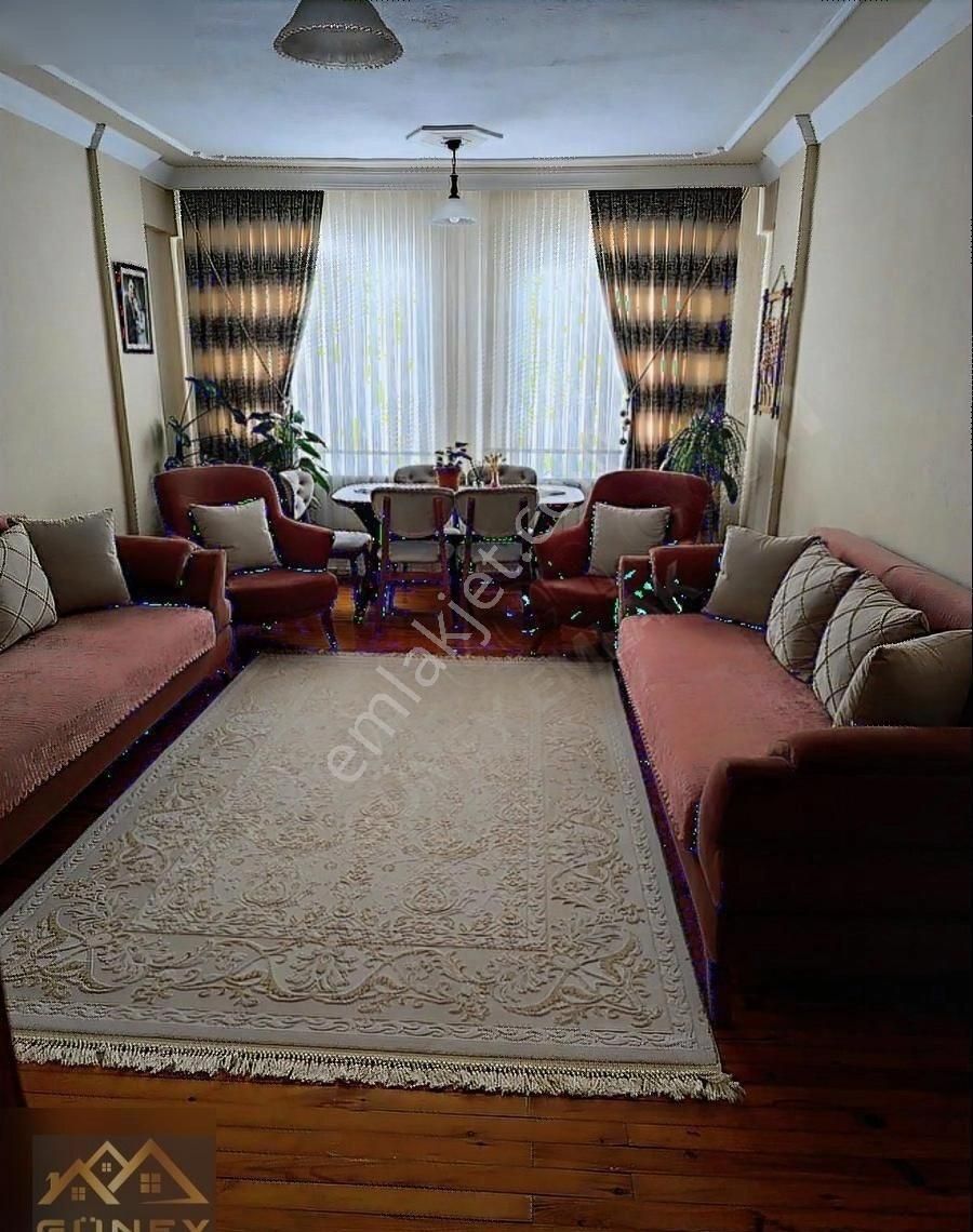 Güney Emlak Gayrimenkulden Cumhuriyet Mah. Satılık 3+1 Daire