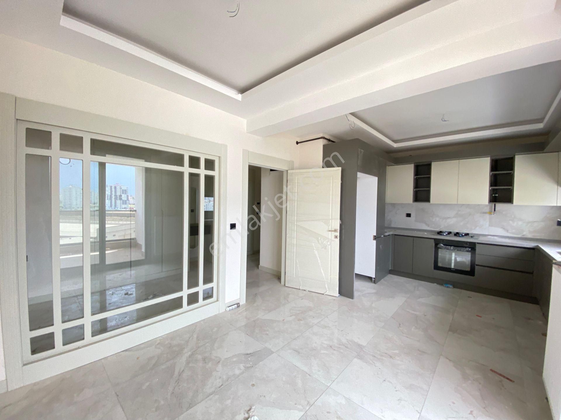 Çeysa Yapıdan Üçkuyularda 3,5+1 Acil Satılık Lux Daire..!