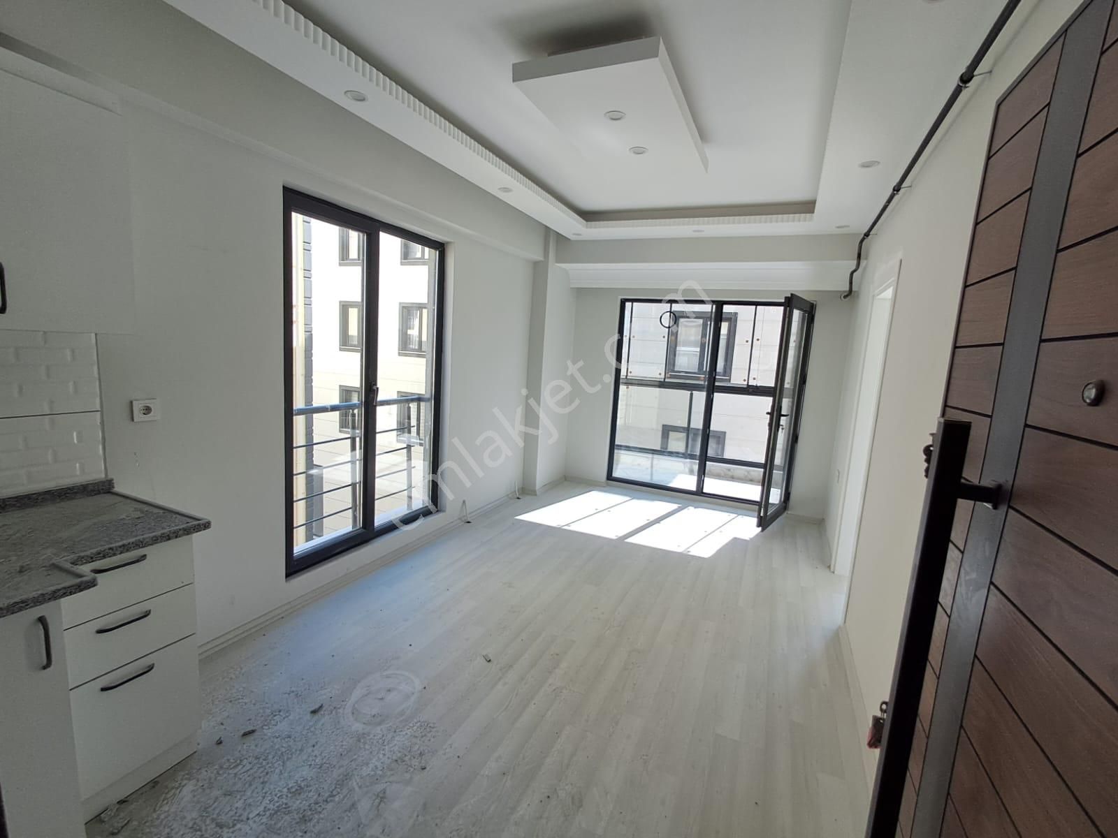 Ekşioğlu 'dan Tekirdağ Süleymanpaşa Zafer Mahallesinde 1+1 Sıfır Kiralık Daire