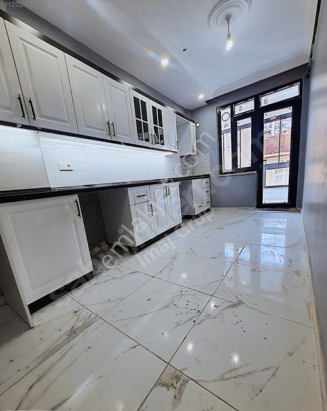 Adress'ten Yeşilova Mah. Satılık Sıfır 95 M2 2+1 Arakat Daire
