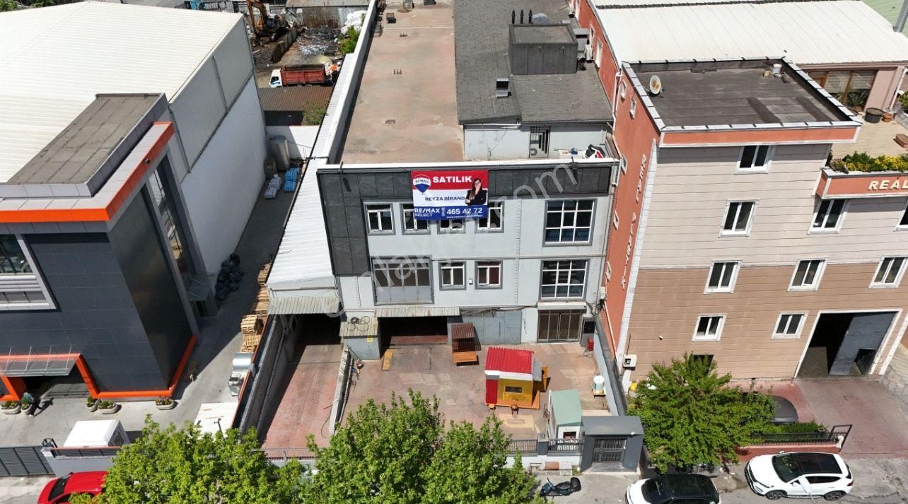 Hadımköy Yolu Akçaburgaz Sanayi Sitesi 5 Katlı Satılık Fabrika
