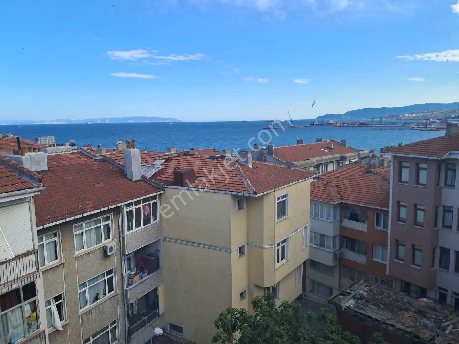 Ekşioğlu 'dan Tekirdağ Süleymanpaşa Ertuğrul Mahallesi Satılık Daire 3+1