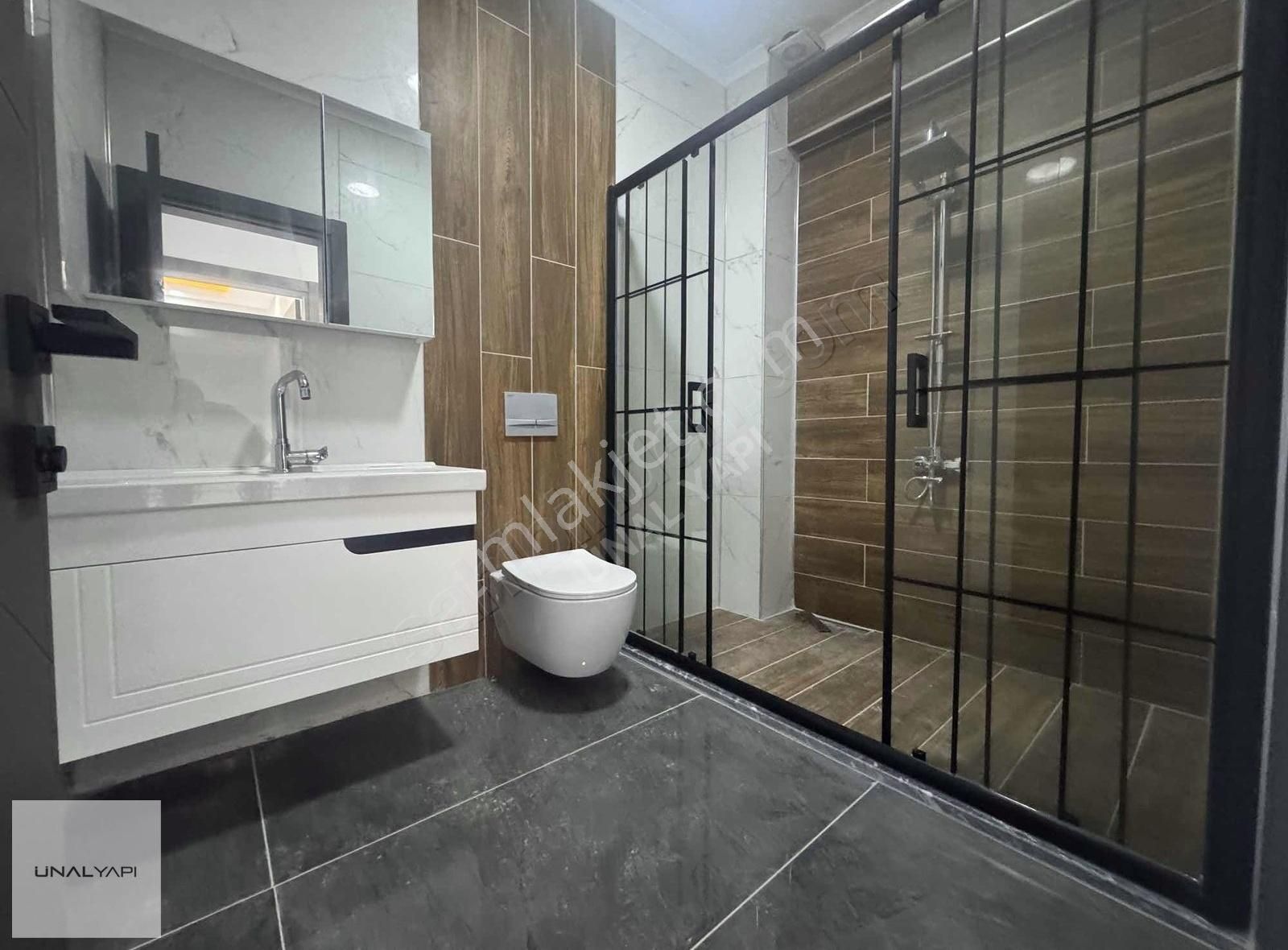 Müstakil Otopark, Havuz, Bahçe Jakuzi, Hamam Ve Sauna 5+1 Villa - Görsel 18