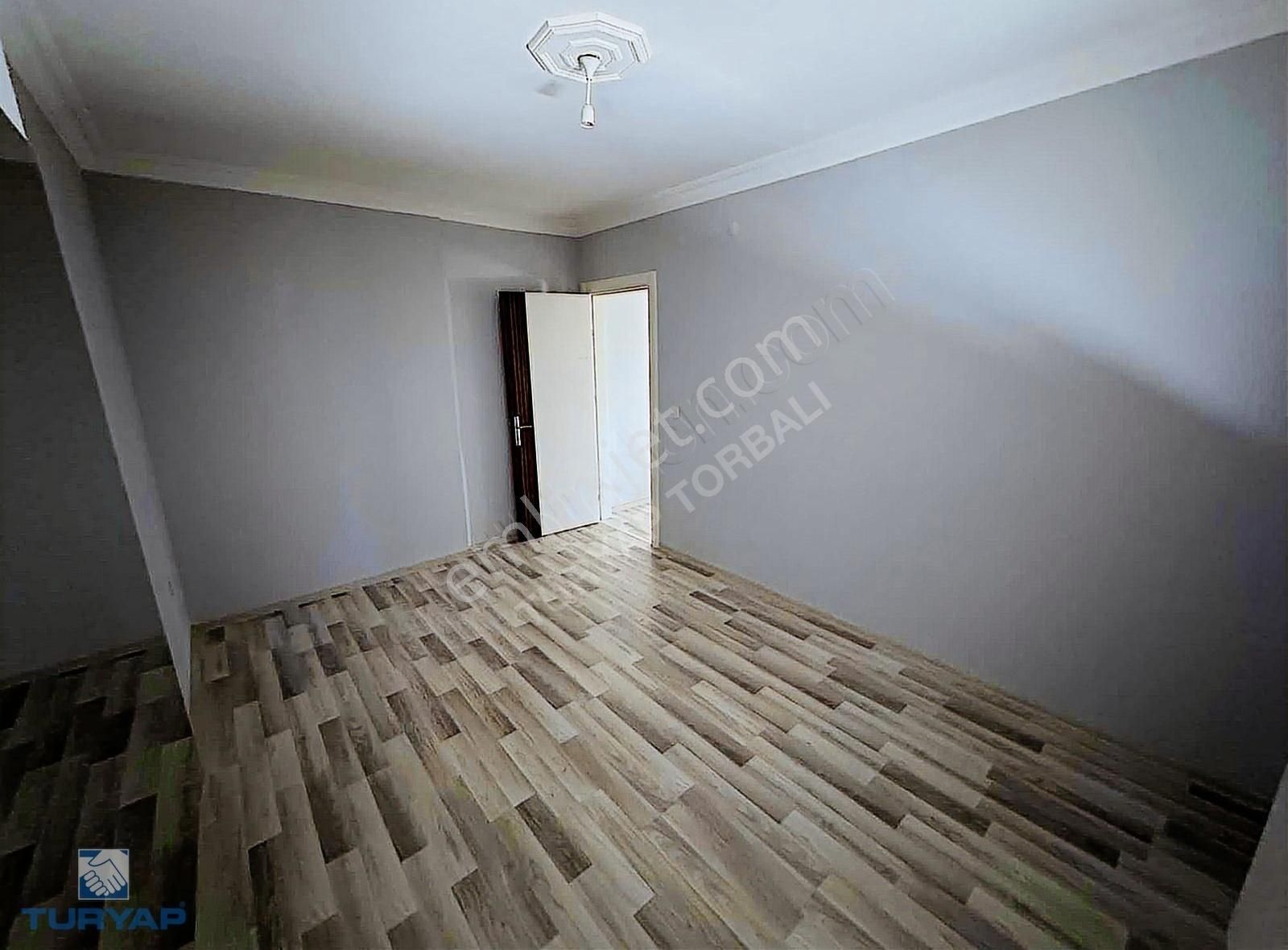 Torbalı Da Muratbey Mahalesinde Koruluk Yanı Satılık 3+1 Daire - Görsel 3