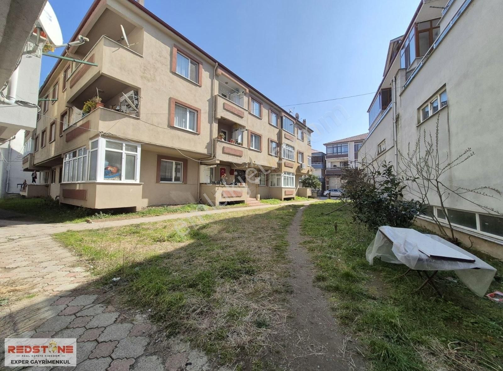Çarşı Merkez'de Satılık 3+1 Daire