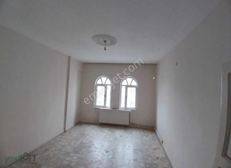 Yeşilloft'dan Karayollarında Kiralık Daire