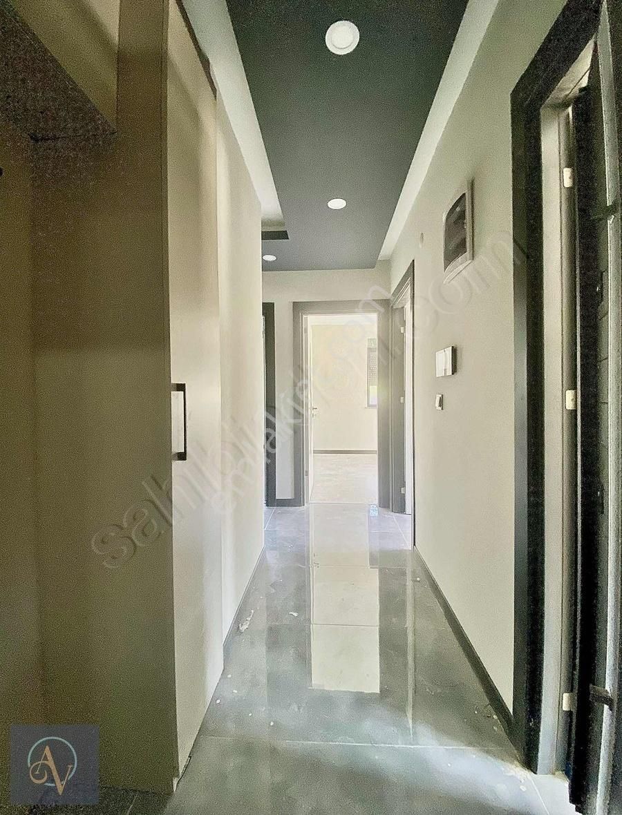 Site İçinde Sıfır Havuzlu 3+1 Lüks Daire Fırsatı