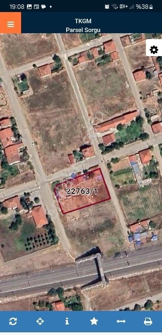 Sazova Mahallesi Elmalık Bölgesi Müstakil Ev Doğalgalı 109 Metre Kare Hisseli Tapulu