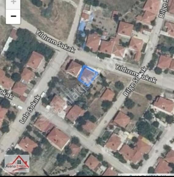 Arena Emlak'tan Bahçeli Müstakil Ev