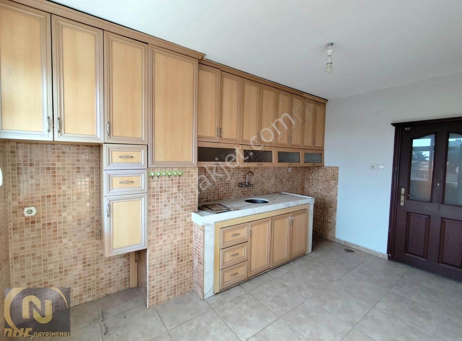 Kozan Yolu Üzeri Kiralık 2+1 Daire !!!