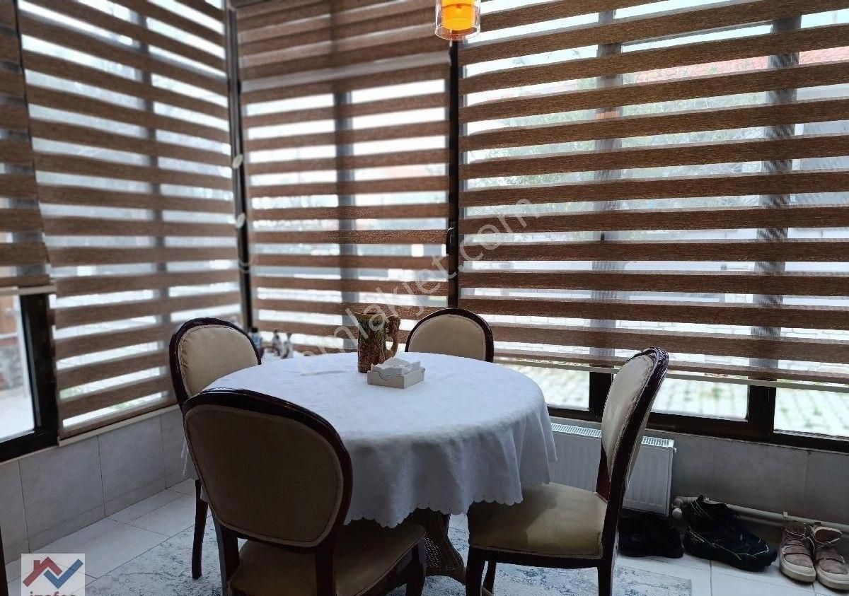 Yenifoçada Bahçeli Sezonluk Kiralık 3+1