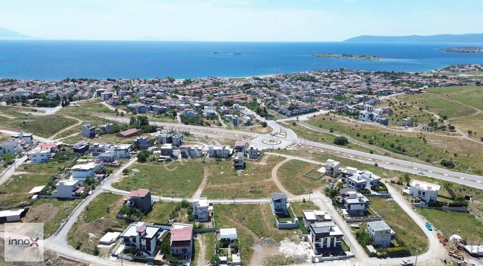 Seferihisar Akarca'da 20/40 İmarlı 265m2 Satılık Arsa