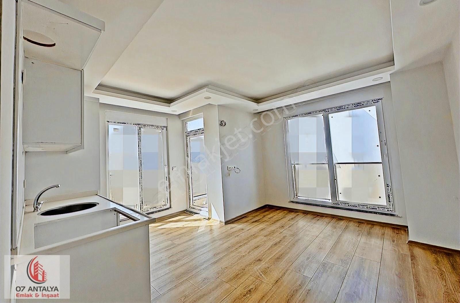 Aktoprak Mah. Sıfır Lux 1+1 Arakatta Güney Cephe Tramvaya Yakın