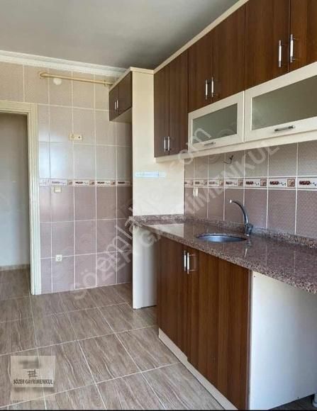 Hadımköy Merkezde Kiralık Dubleks Daire